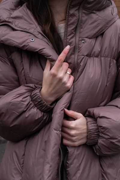 Жіноча курточка коричнева dp18 фото