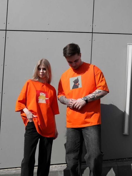 Футболка oversize оранжева fi6p3 фото